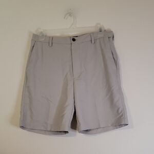 Chaps Light Gray Flat-Front Men's Shorts